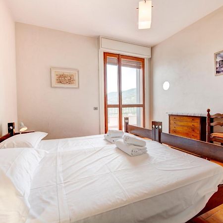 Beautiful Tigullio Apartment Lavagna Exterior photo